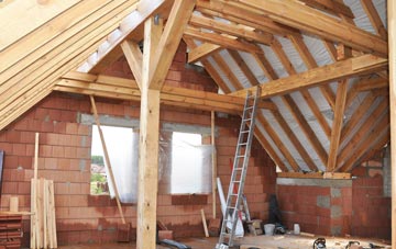Footrid attic trusses